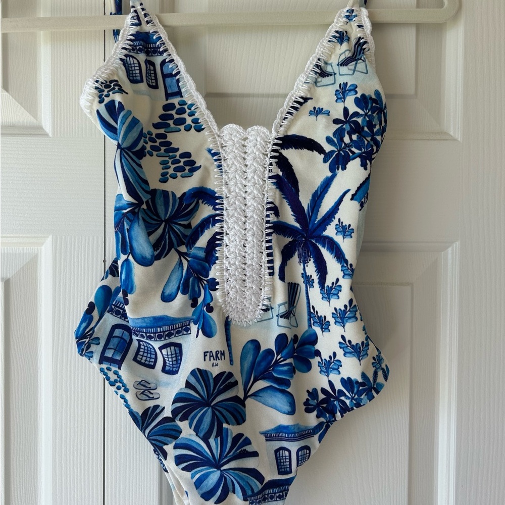 Farm Rio Sweet Rio One Piece Swimsuit Size Medium